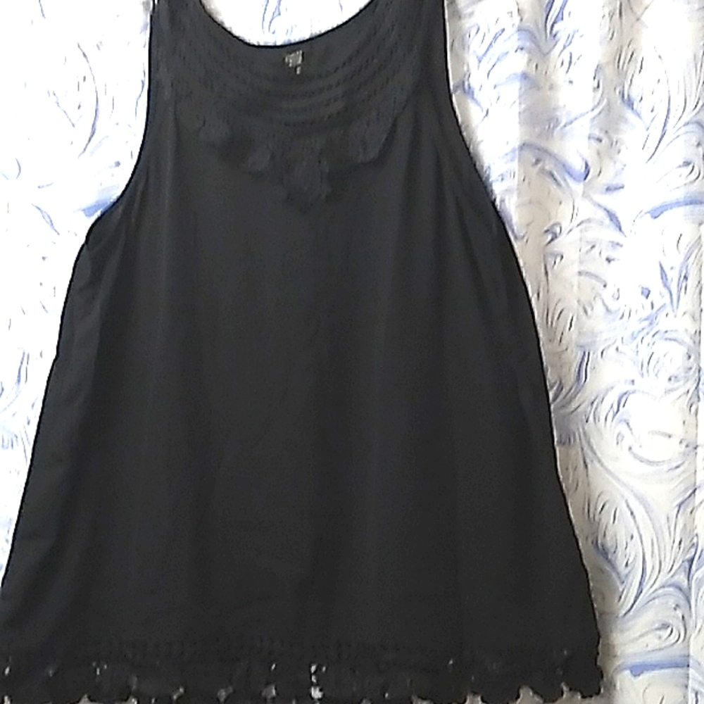 Emery Rose black XL Ladies top NWOT
